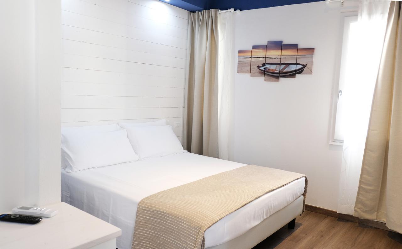 Hotel Della Contrada Marina di Cecina Zewnętrze zdjęcie