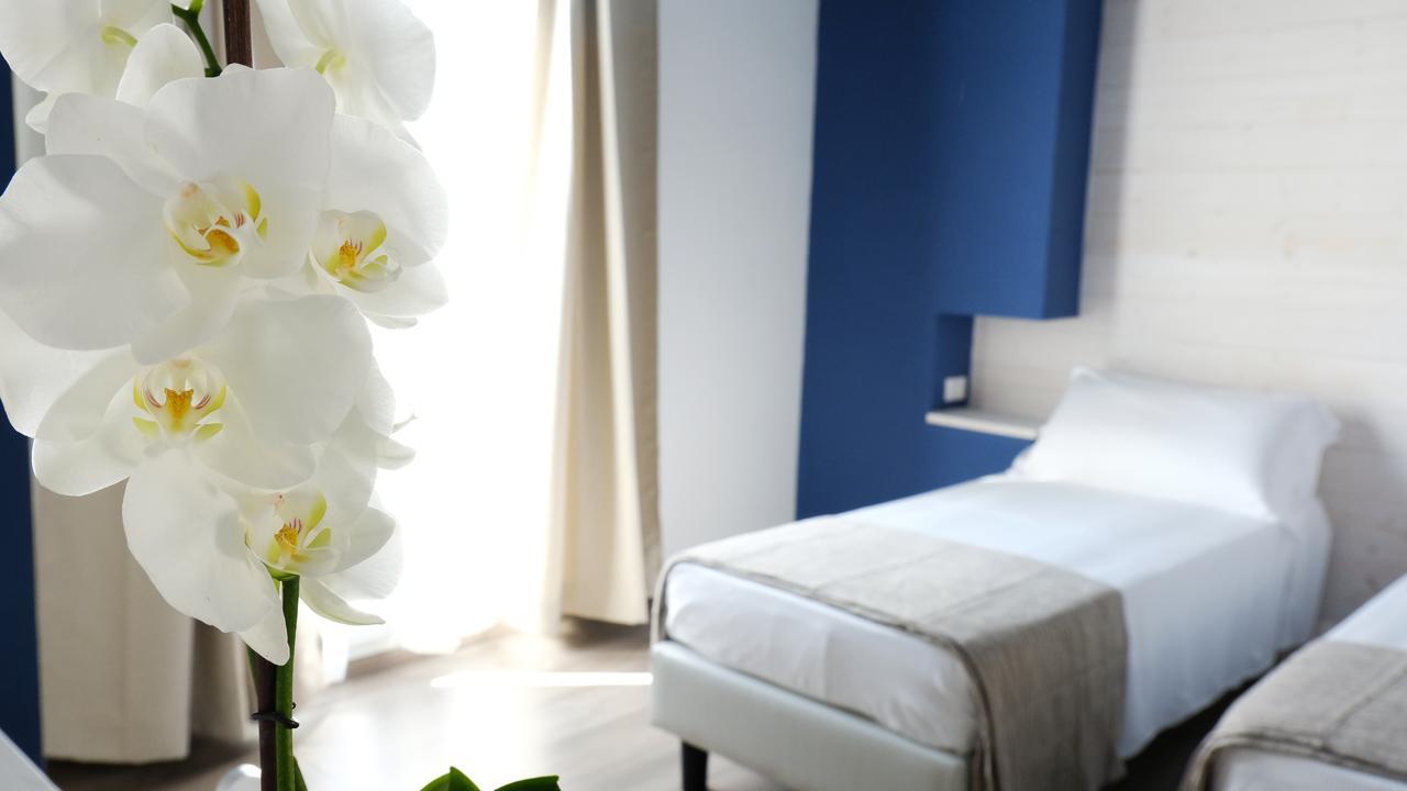 Hotel Della Contrada Marina di Cecina Zewnętrze zdjęcie